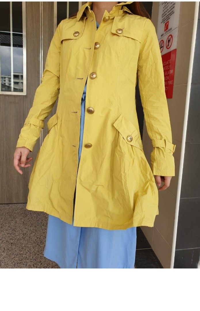 BNWT Burberry Trench Coat with Hood Luxury Apparel on Carousell