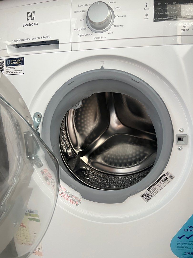 Brand new Electrolux Washing Machine 7.5kg/5kg Washer Dryer Vapor