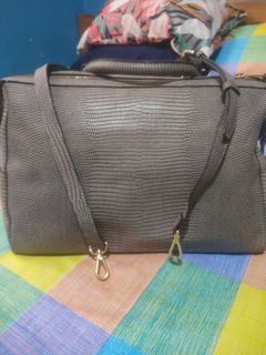 Preloved Branded Bag BRERA.Buy our BrandNew Clothes for a Clearance  SALE(BuyONE TakeONE) and get 500Pesos OFF in any of our Bag!.