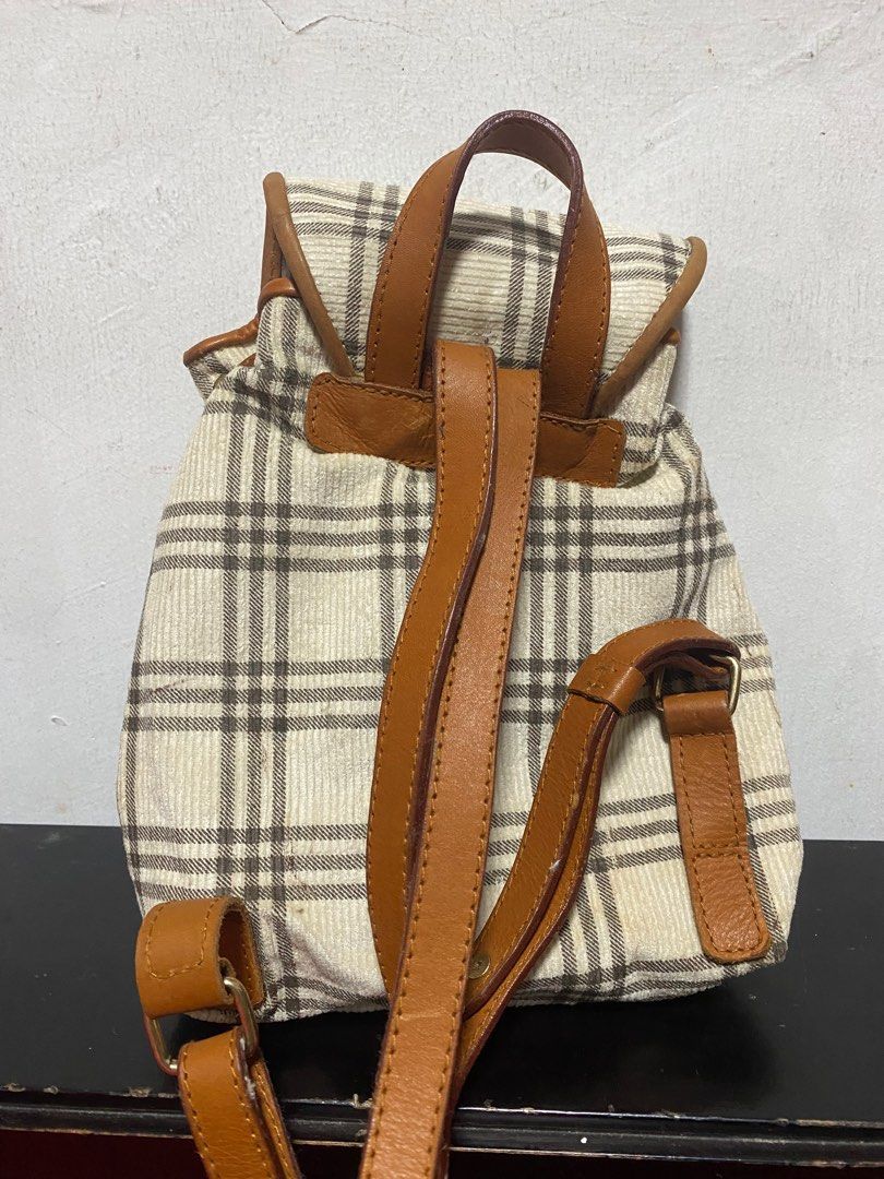 Burberry purse straps only outlet