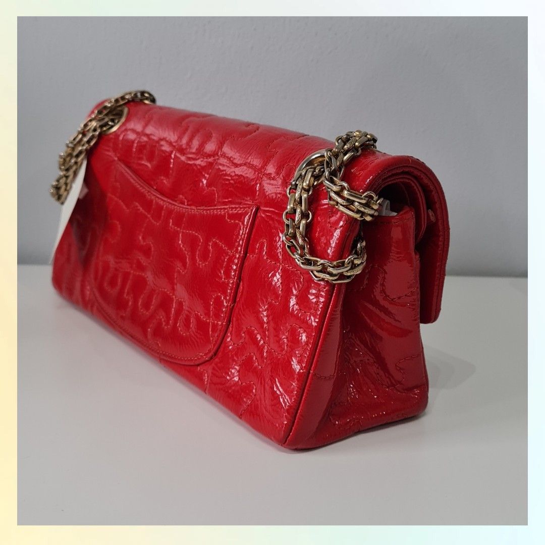 Chanel Electric Red Patent Leather Puzzle Tote – Shaikha's Luxury Closet