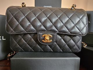 Authentication Guide: Chanel 2.55 Bag Classic Medium Double Flap - Lollipuff
