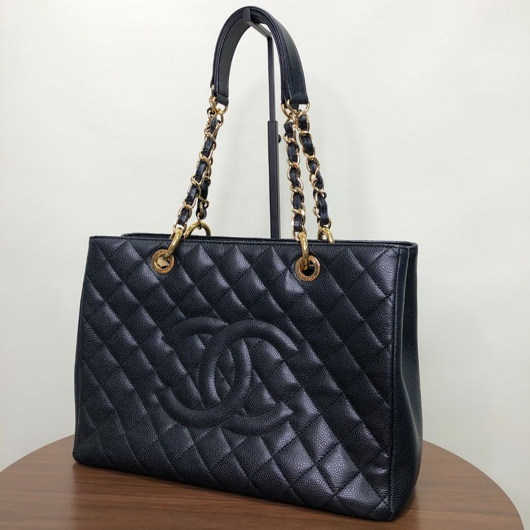 CHANEL Grand Shopping Tote GST in Black Caviar GHW 16 Series