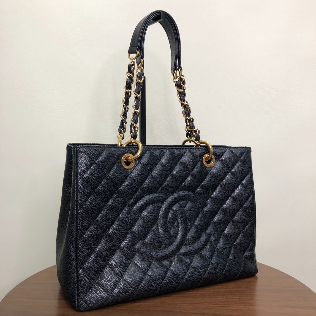 CHANEL Grand Shopping Tote GST in Black Caviar GHW 16 Series