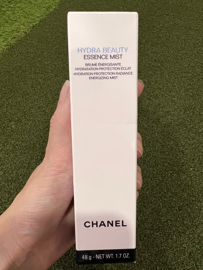 Chanel Review > Hydra Beauty Essence Mist (Hydration Protection Radiance  Energizing Mist)