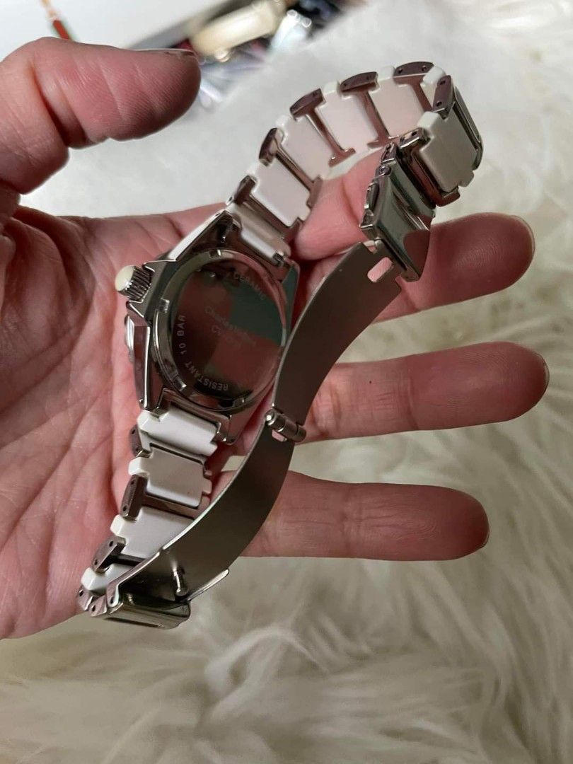 Charles Vogele Ceramic (Category: Women's Watches) located in Manila. Submitted by annafinds (Listing ID 1246554071, Image 3). Description: Charles Vogele Ceramic 💯 Authentic In excellent condition Quartz movement 7 inches wrist size or smaller With provided box P5,500 free shipping Open for layaway..