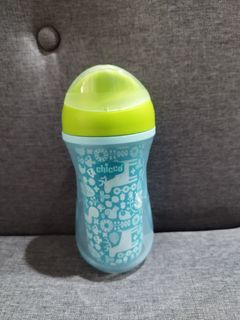 Chicco rim spout trainer sippy cup (green)