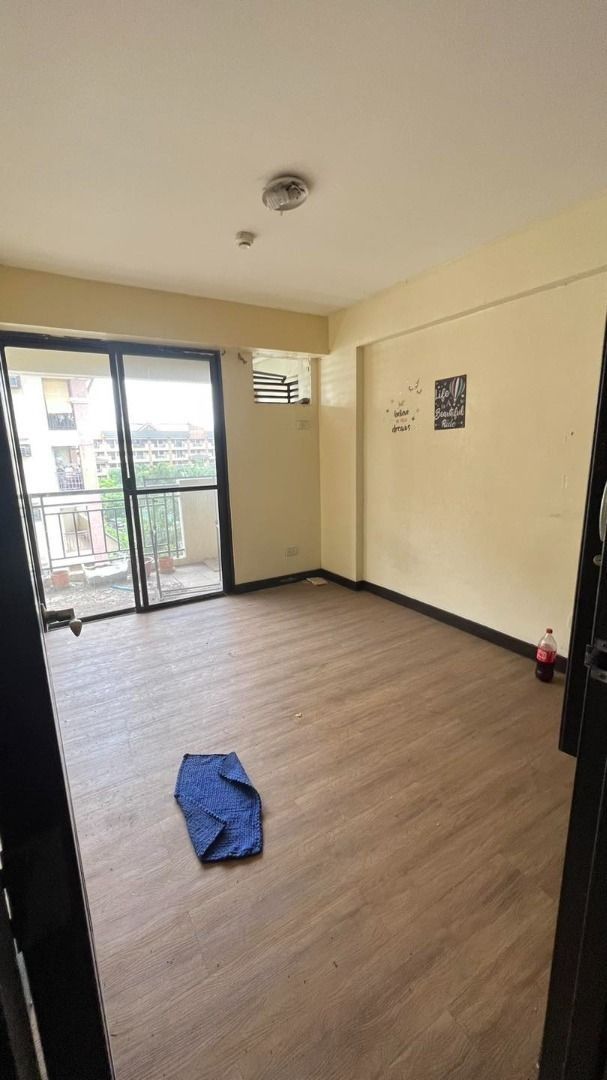 Condo For Sale in UNIT 420 , MAGNOLIA PLACE - IVY BLDG., TANDANG SORA ...