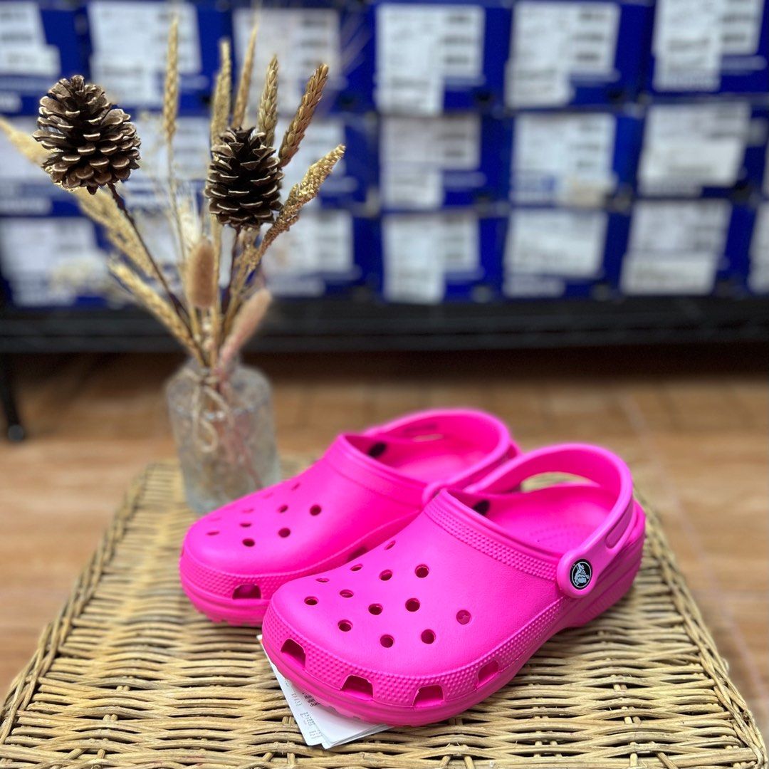 Electric top pink crocs