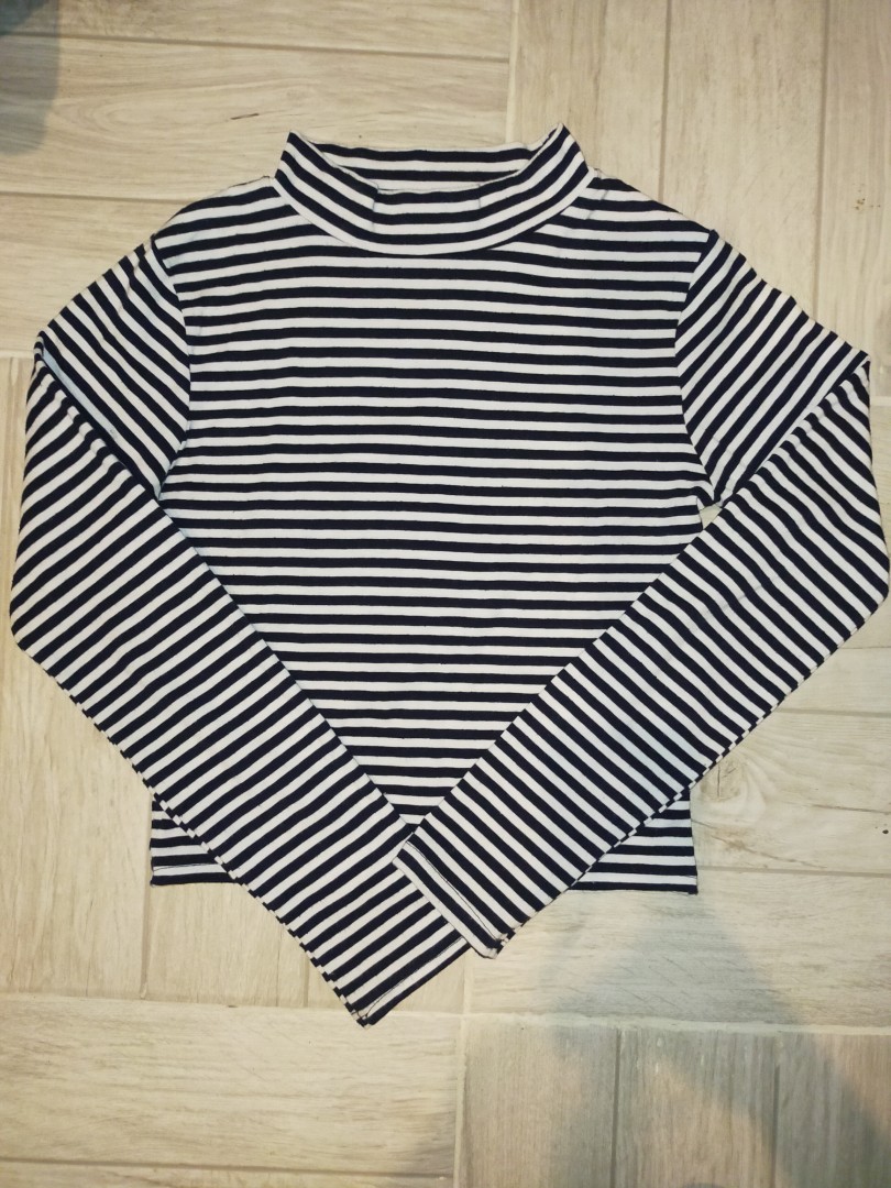 Cropped black and white striped turtleneck on Carousell