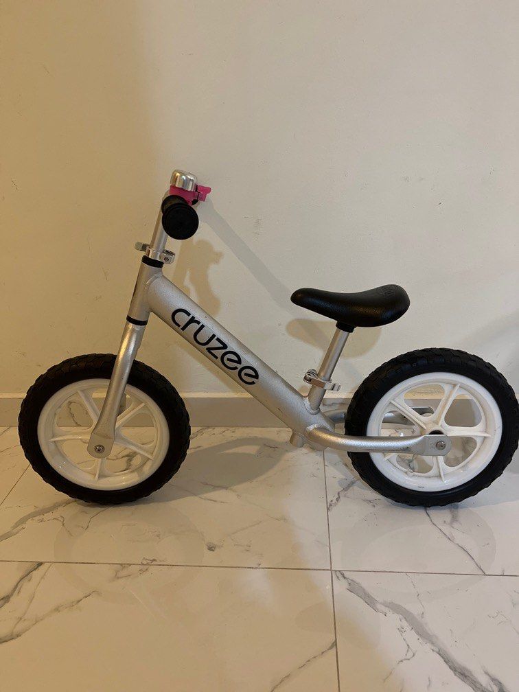 Used cruzee balance bike shop