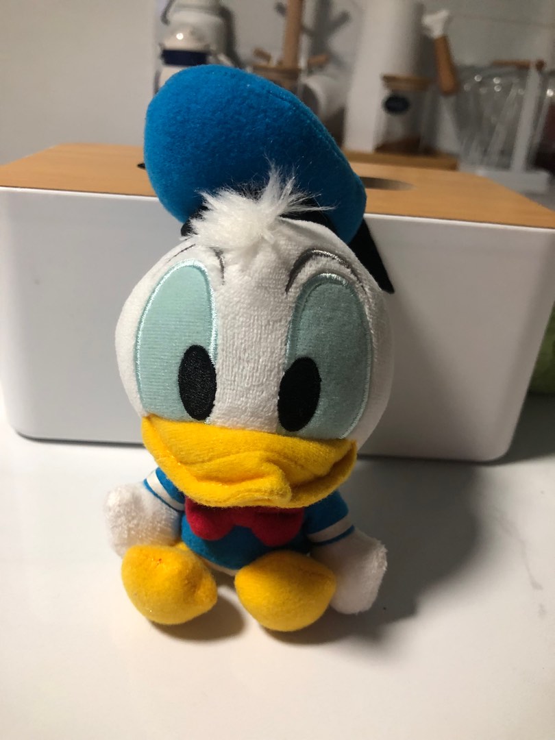 Donald duck keychain on Carousell