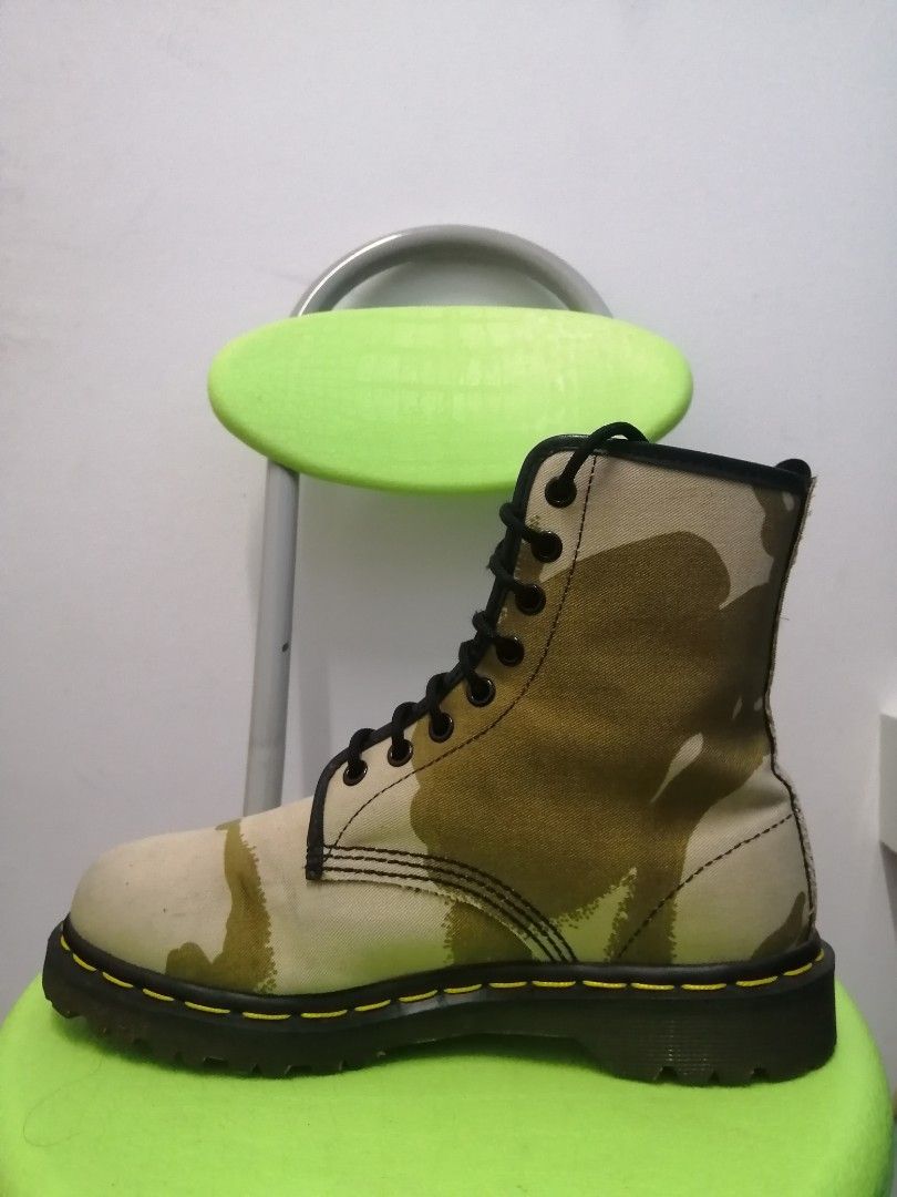 Dr Martens camouflage