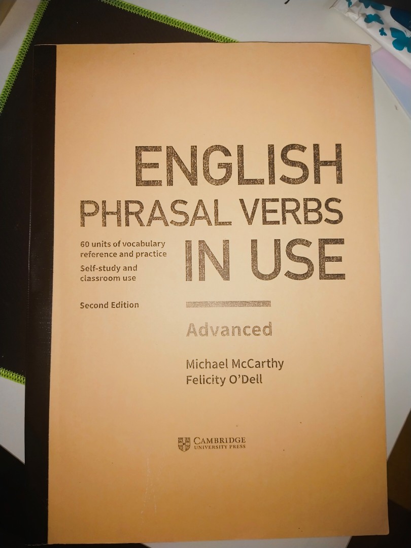 VERBS　Carousell　Hobbies　IN　Books　Magazines,　Textbooks　USE　ENGLISH　2ND　Toys,　PHRASAL　EDITION,　on