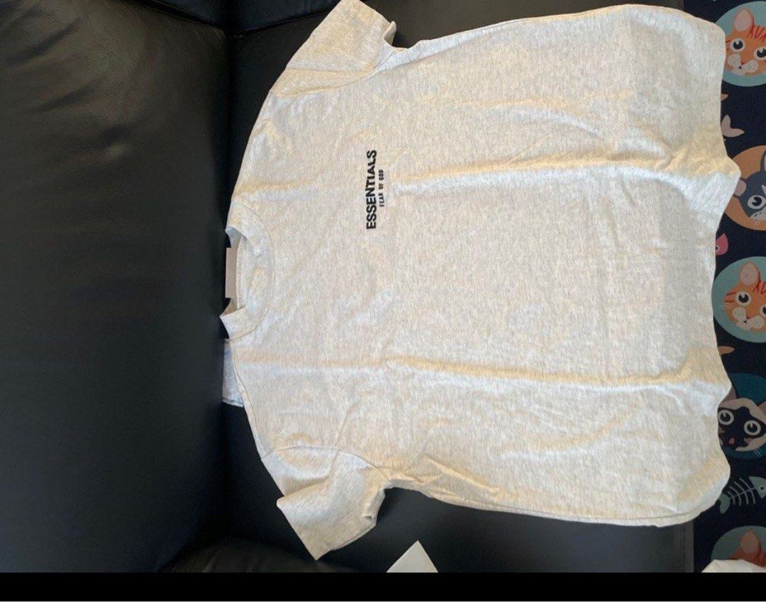 essentials tee (Category: Tshirts & Polo Shirts) located in Singapore. Submitted by superlink71 (Listing ID 1246476837, Image 3). Description: white-s green-m both asking for $90 no nego pls pm for more info.