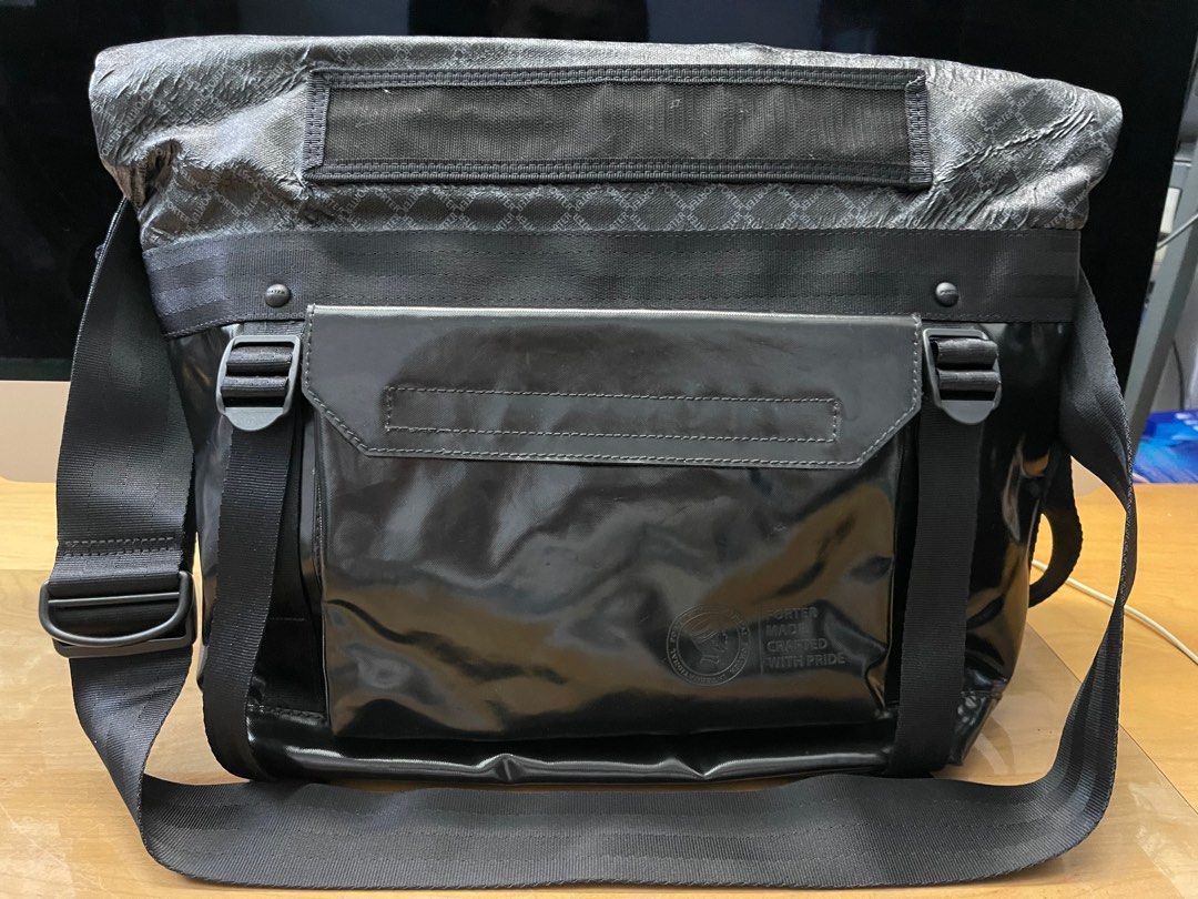 Expandable messenger on sale bag