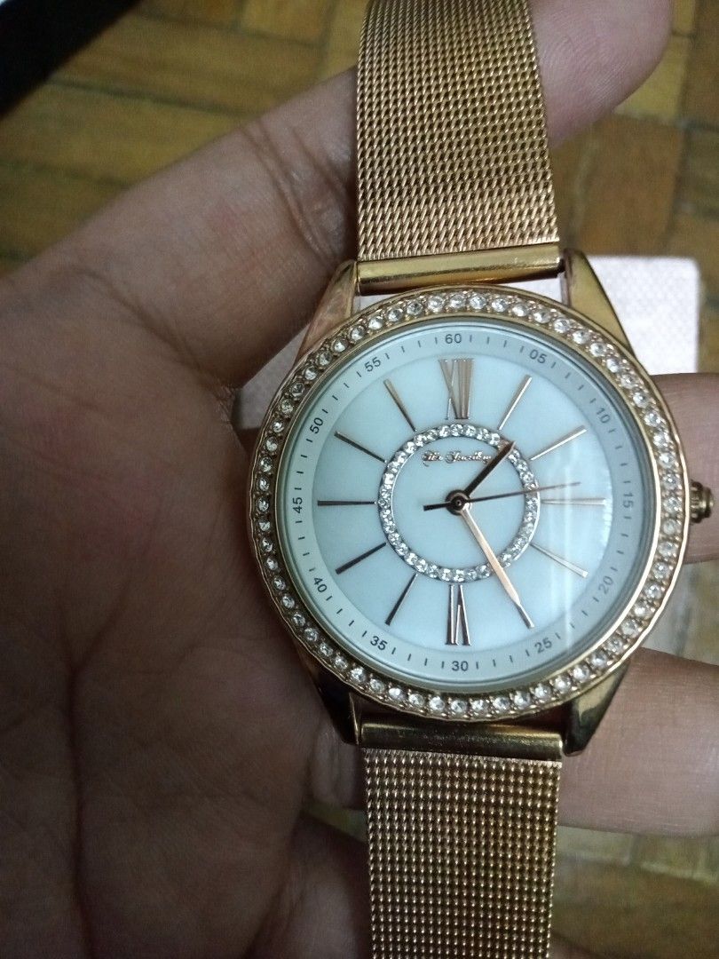 Her best sale jewellery watch