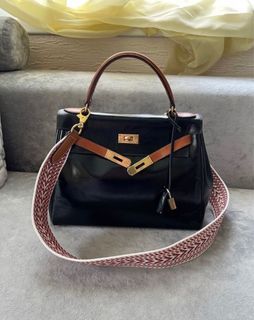 Hermes Kelly Pochette Rose Pourpre Swift, Luxury, Bags & Wallets on  Carousell