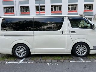 Hiace FRP side skirt.