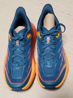 全新 女裝38 Hoka speedgoat
