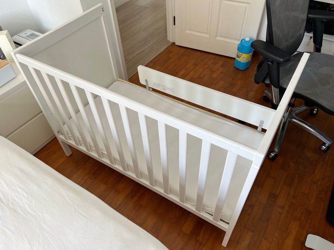 IKEA Sundvik Baby Cot, Skonast Mattress, Len Fitted Sheets for Cot