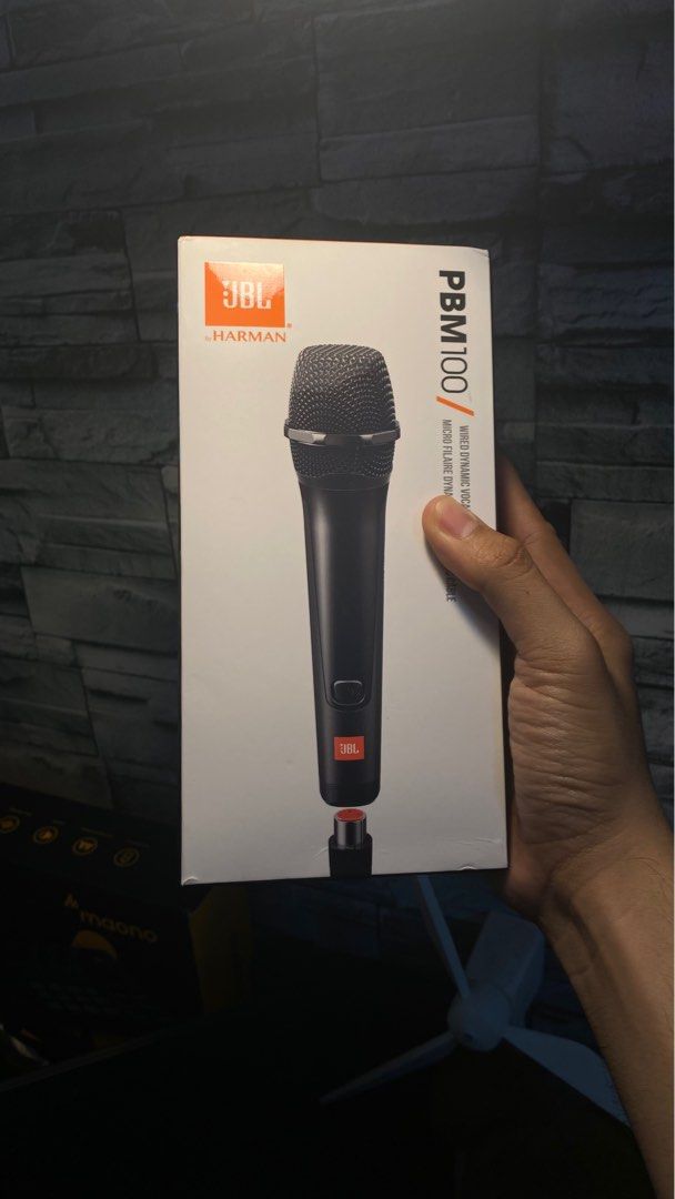 JBL DYNAMIC MICROPHONE (Original), Audio, Microphones on Carousell
