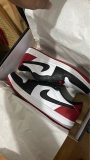 Jordan 1 Low OG “Black Toe”