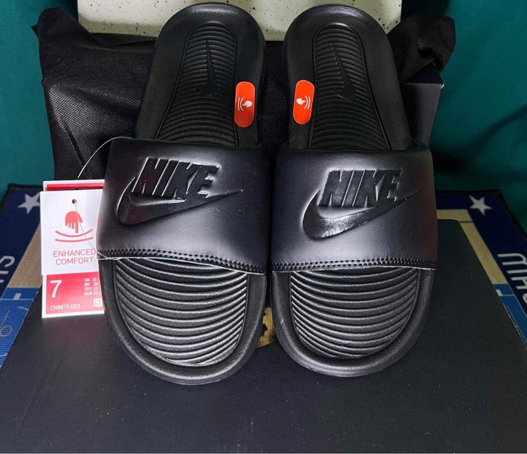 sneaker slides nike