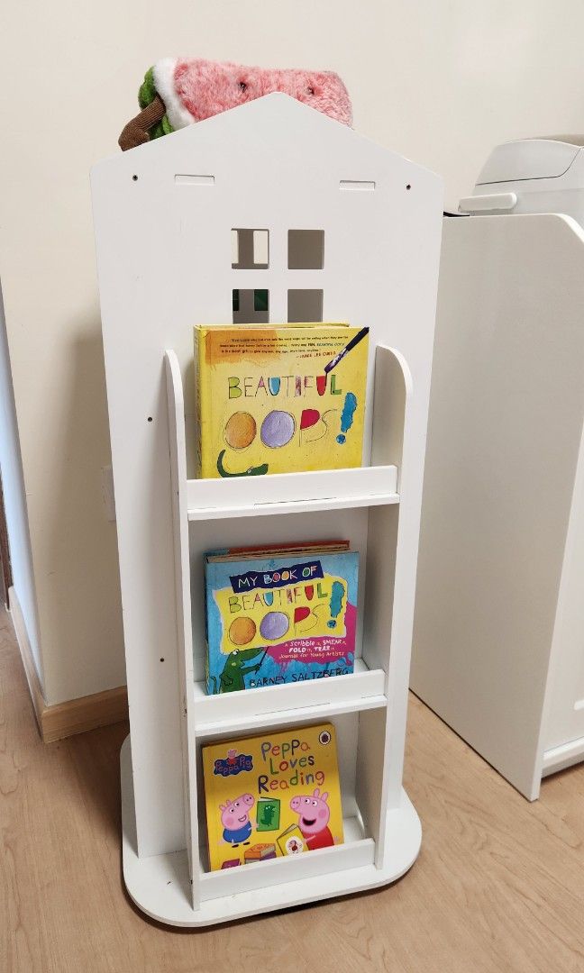 Kids rotating bookshelf, Babies & Kids, Baby Nursery & Kids Furniture