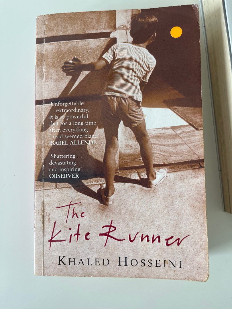 Kite Runner Free, 興趣及遊戲, 書本 & 文具, 小說 & 故事書 Carousell