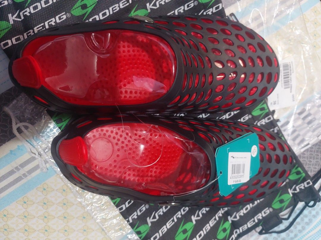 Krooberg aqua shoes sales