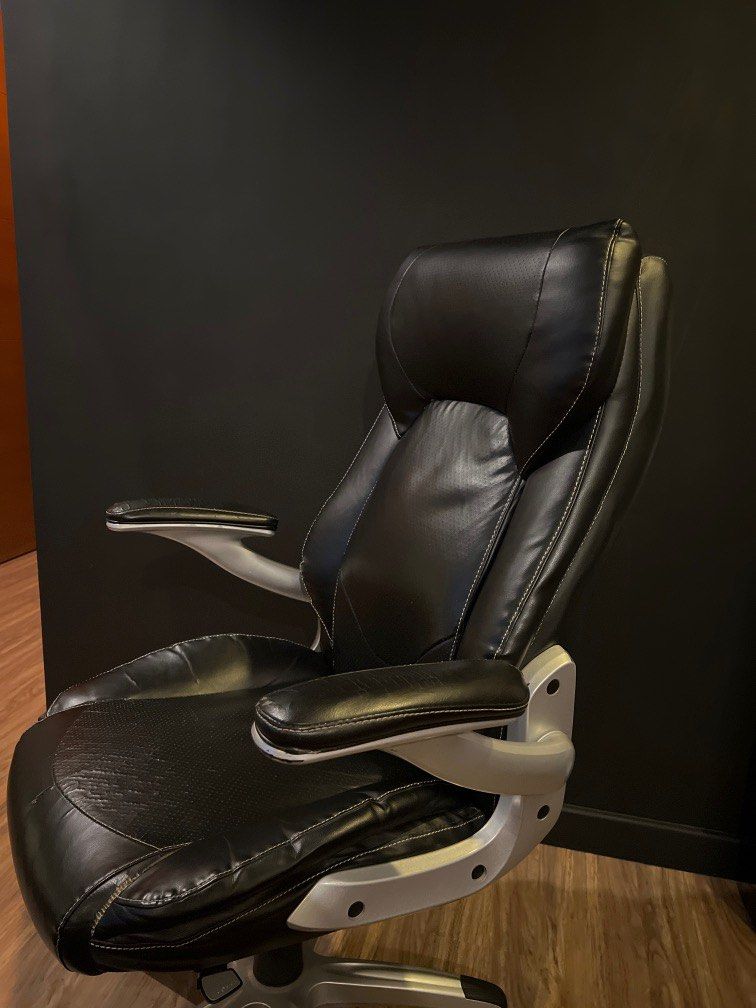 LaZBoy Active Lumbar Manager Chair, Furniture & Home Living, Office