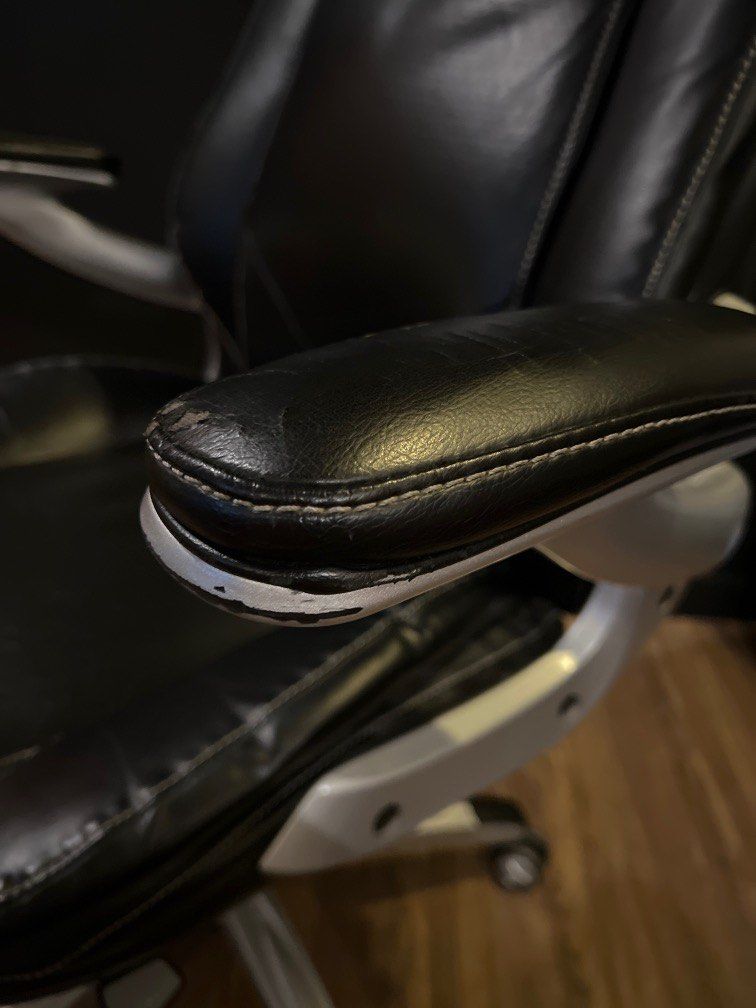 LaZBoy Active Lumbar Manager Chair, Furniture & Home Living, Office