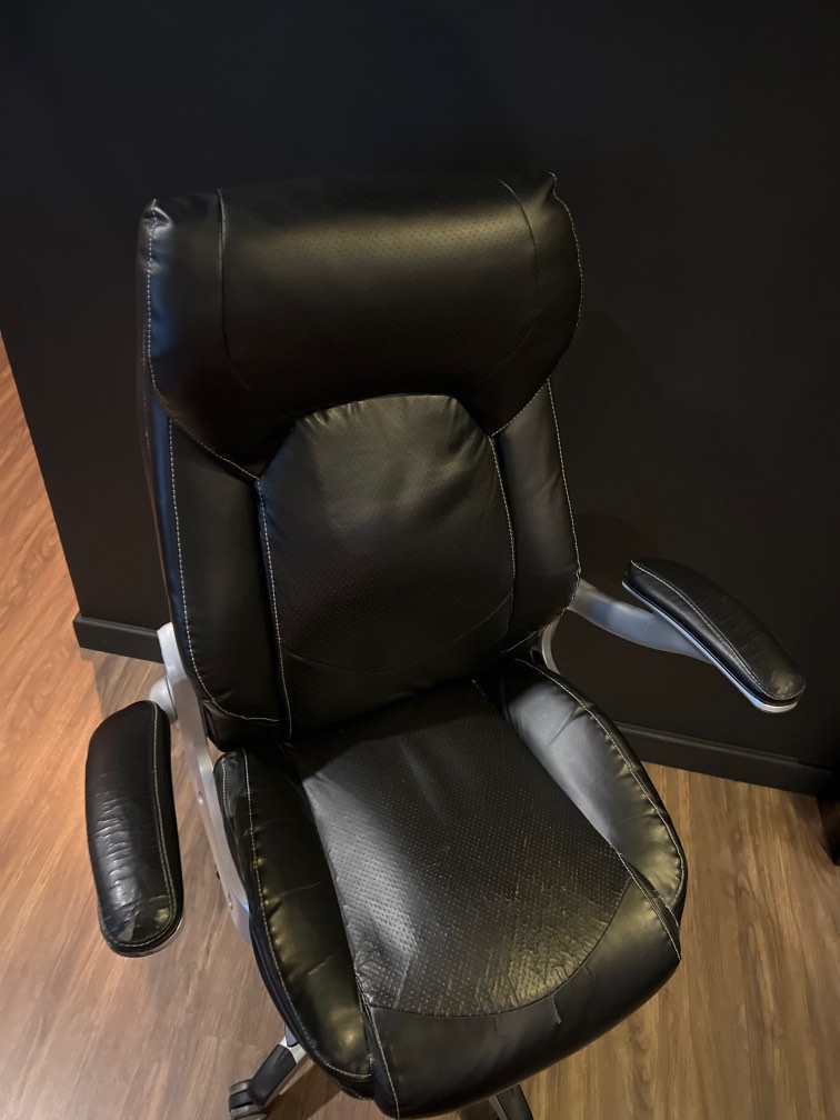 LaZBoy Active Lumbar Manager Chair, Furniture & Home Living, Office