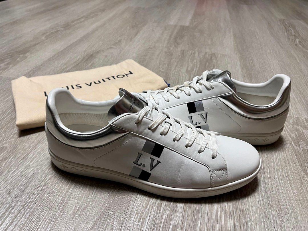 Luxembourg leather low trainers Louis Vuitton White size 43.5 EU