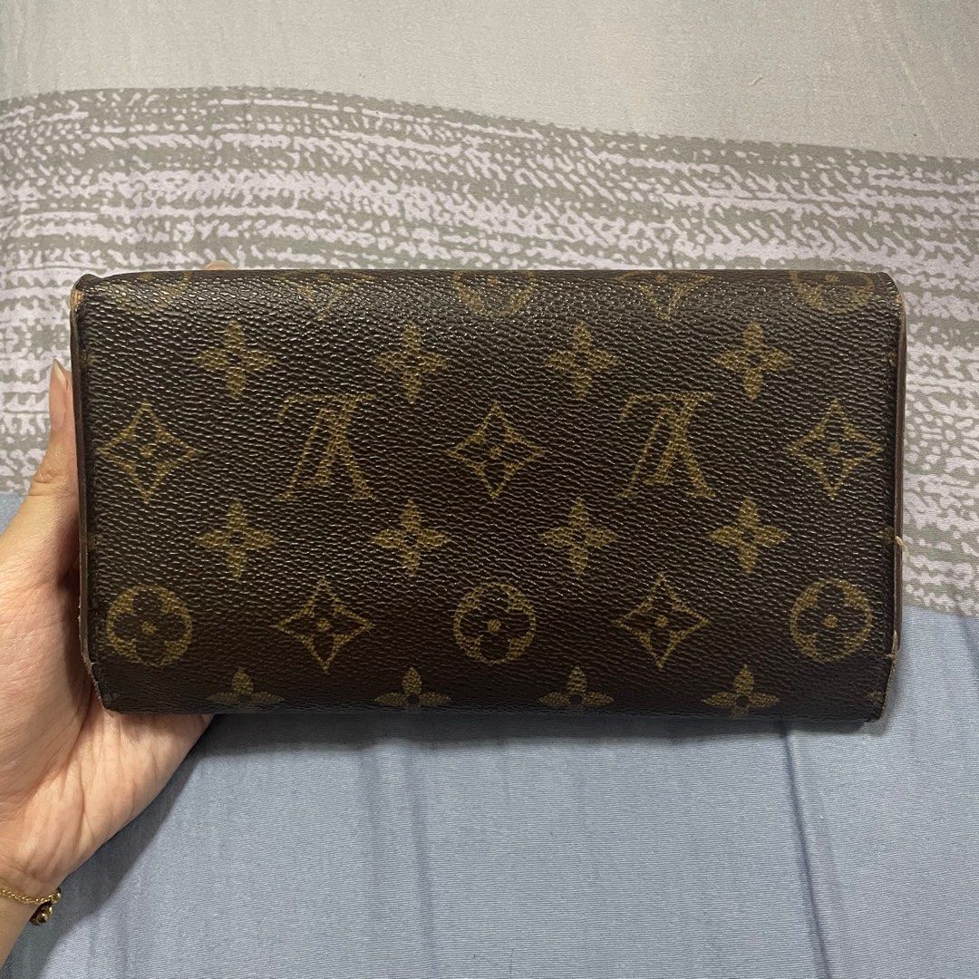 Authentic Louis Vuitton LV long Trifold wallet, Luxury, Bags & Wallets on  Carousell