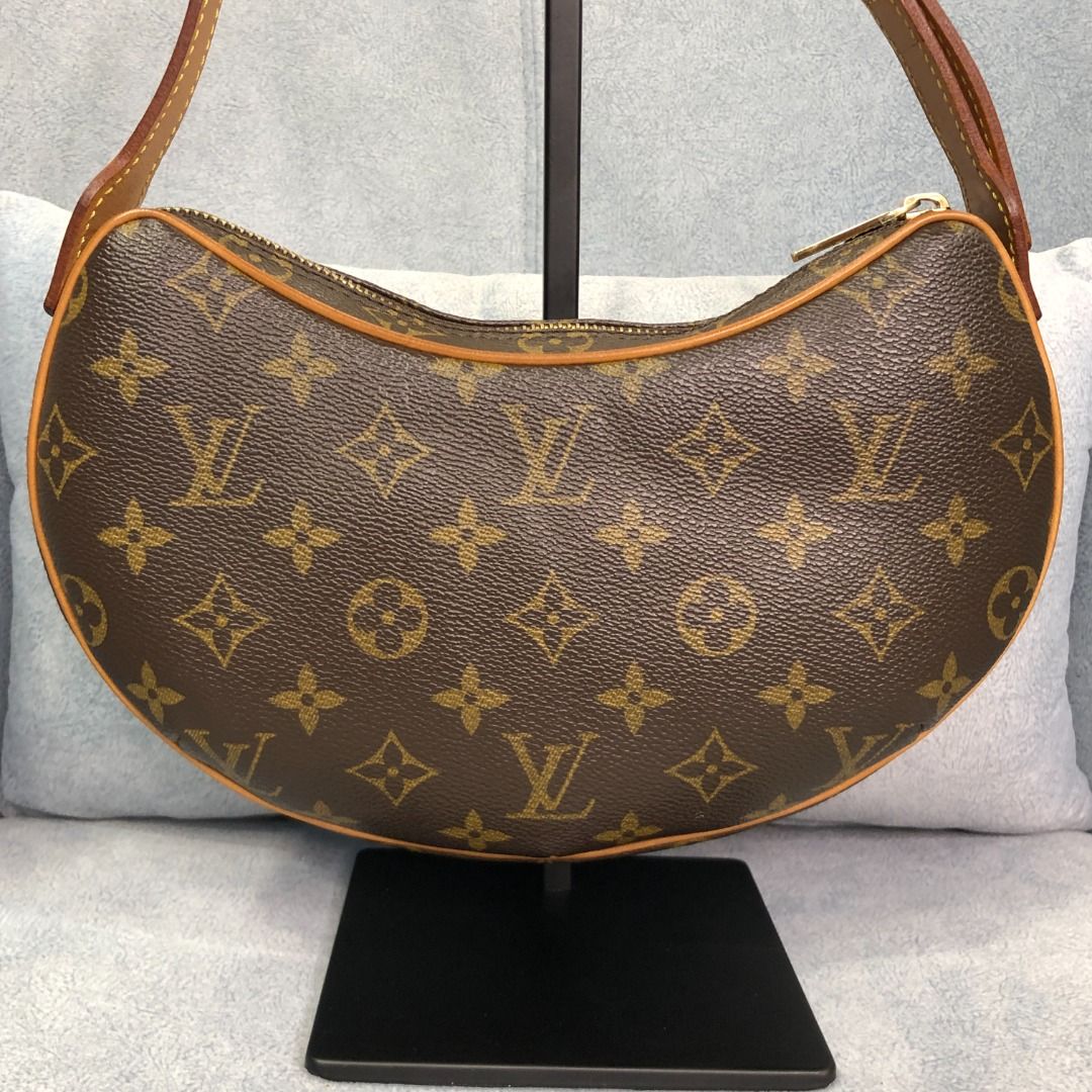 LOUIS VUITTON Monogram Pochette Croissant PM Shoulder Bag - Final Call