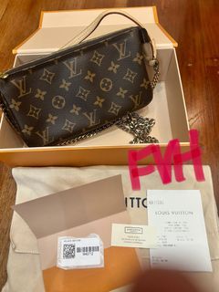 Authentic Louis Vuitton LV Pink Monogram Embossed Mini Pochette Accessoires  Summer By The Pool Collection (hard to find!!), Luxury, Bags & Wallets on  Carousell