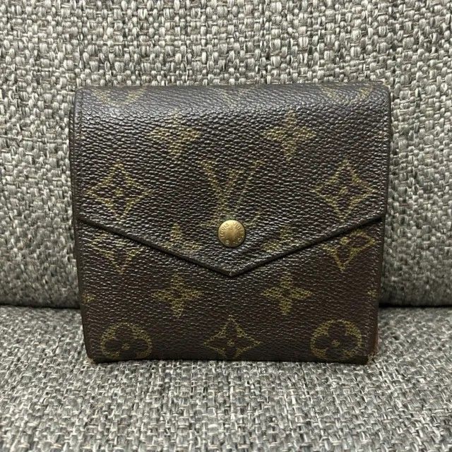 RARE Louis Vuitton VINTAGE leather Trifold wallet / bifold