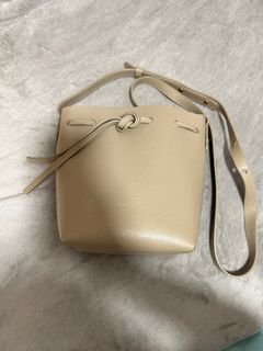 （分類：）位於 。 由 bin_bin_bin 提交（商品編號 1246513685，圖片 1）。簡介： 。