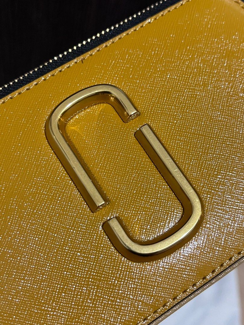 Marc Jacobs camera bag, 女裝, 手袋及銀包, 多用途袋 Carousell