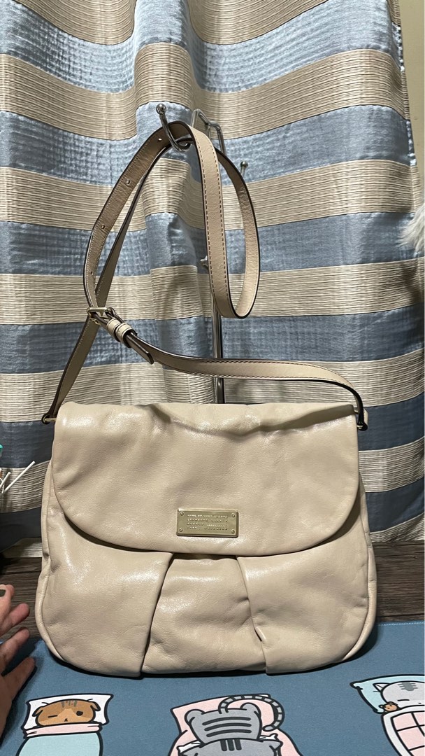 Marc Jacobs Sling bag Preloved on Carousell