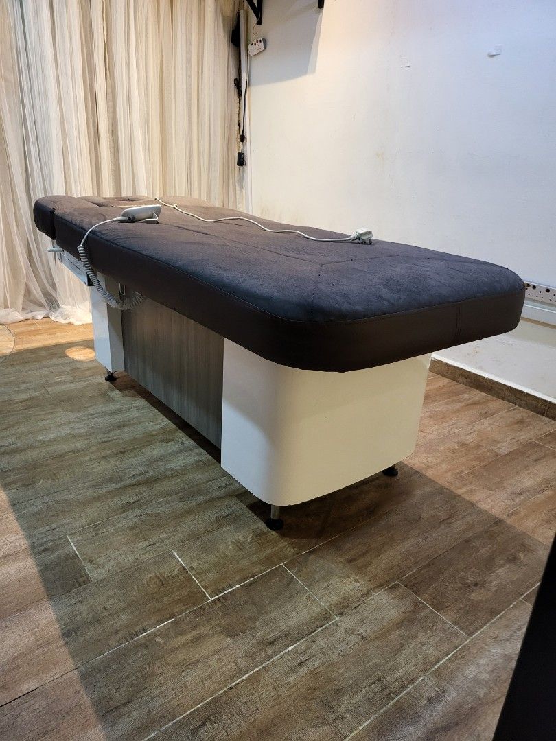Massage Bed Electric, Health & Nutrition, Massage Devices on Carousell