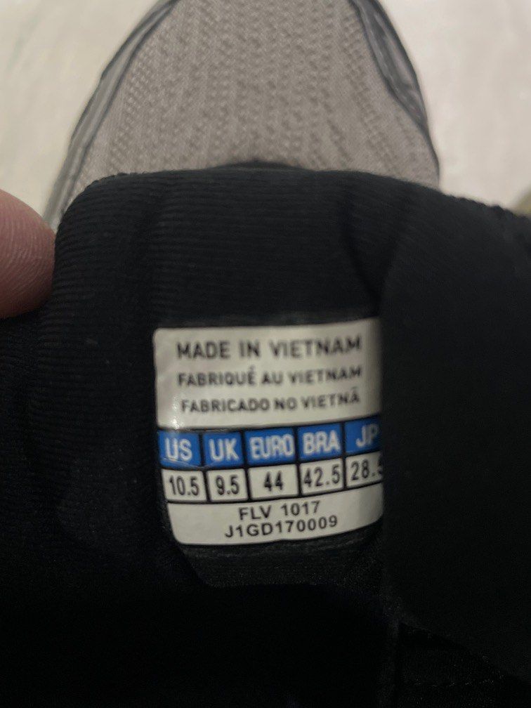 Mizuno flv 1017 clearance