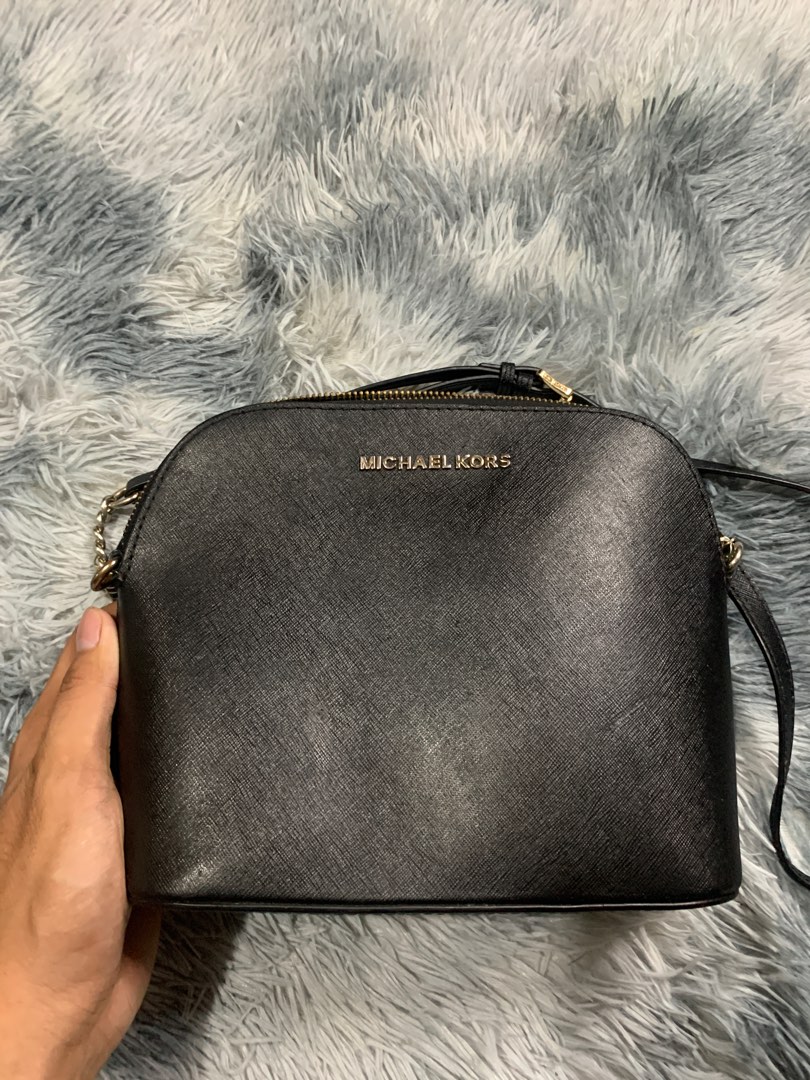 mk sling bag