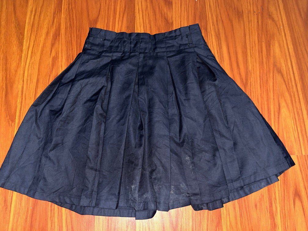 navy blue skirt small to medium, Women's Fashion, Bottoms, Skirts on ...
