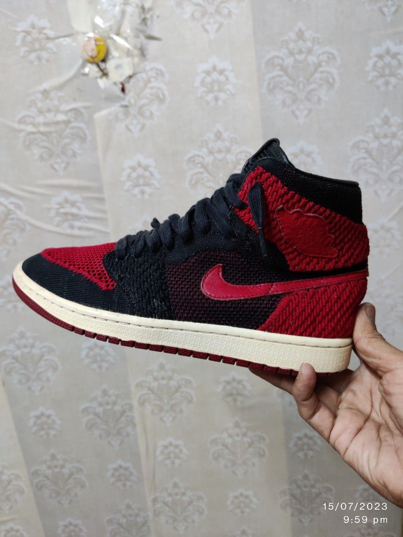 Aj1 bred flyknit on sale
