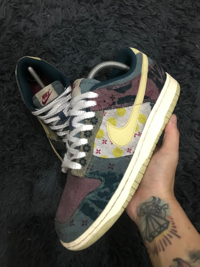 nike dunk community garden on feet