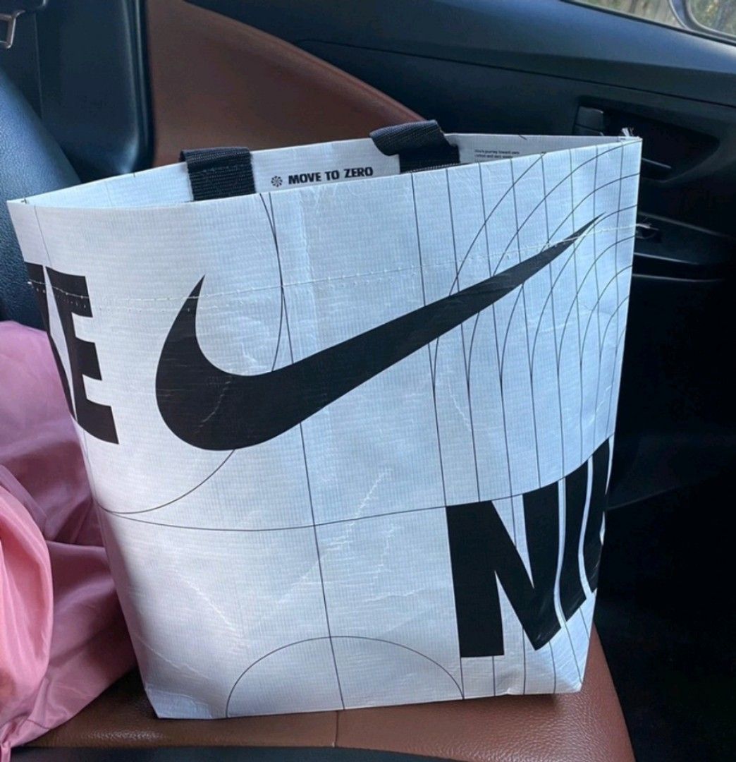 Nike Reusable Shopping Bag Korea (Small) on Carousell