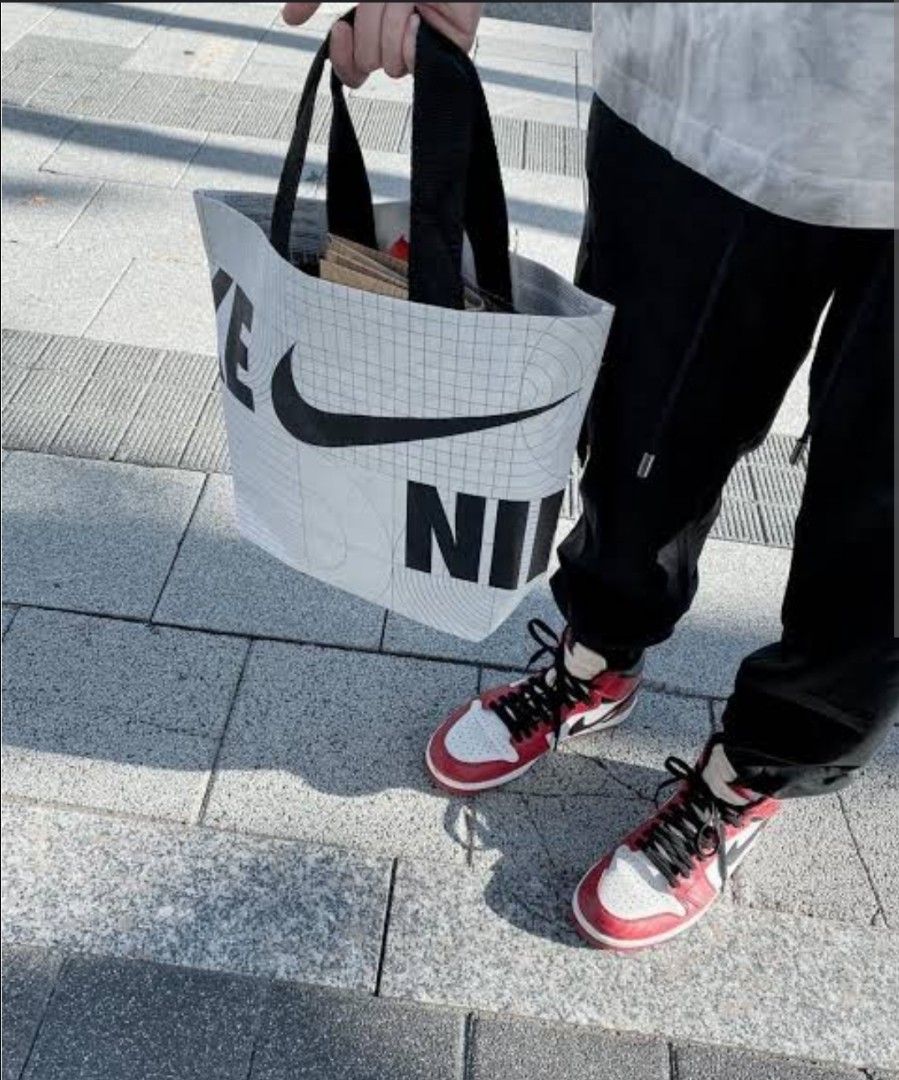 Nike Reusable Shopping Bag Korea (Small) on Carousell
